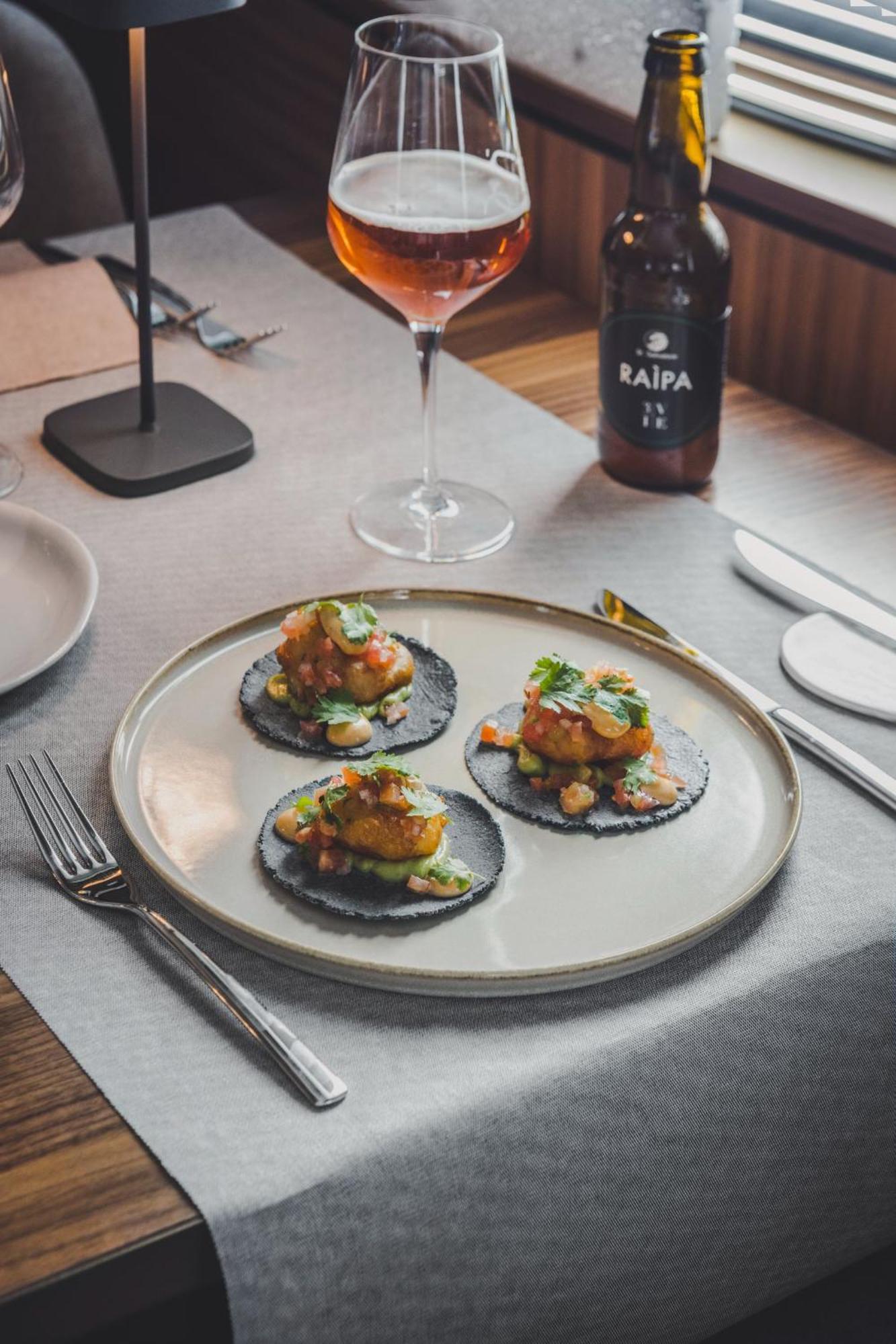3 Vie Restaurant & Rooms 액쿠아로사 외부 사진