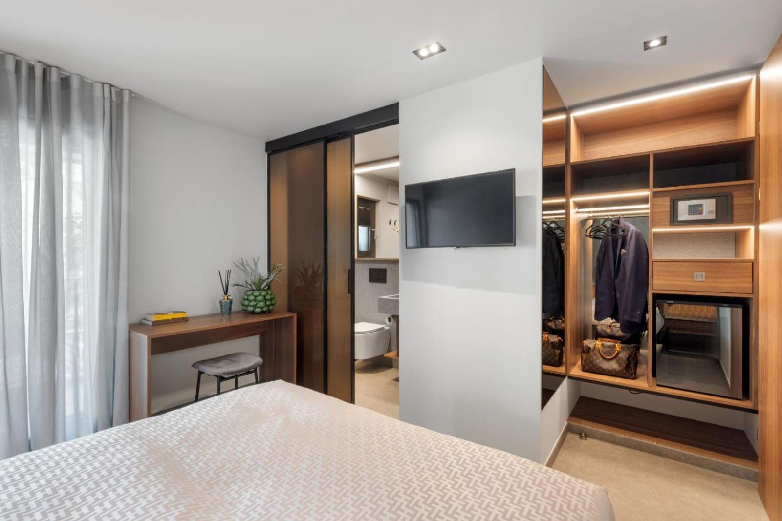 3 Vie Restaurant & Rooms 액쿠아로사 외부 사진